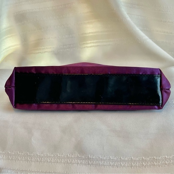 💋3/$18💋4/$20 Lancome‎ Purple Makeup Bag Black Rose Faux Leather Black Trim EUC - Picture 5 of 6